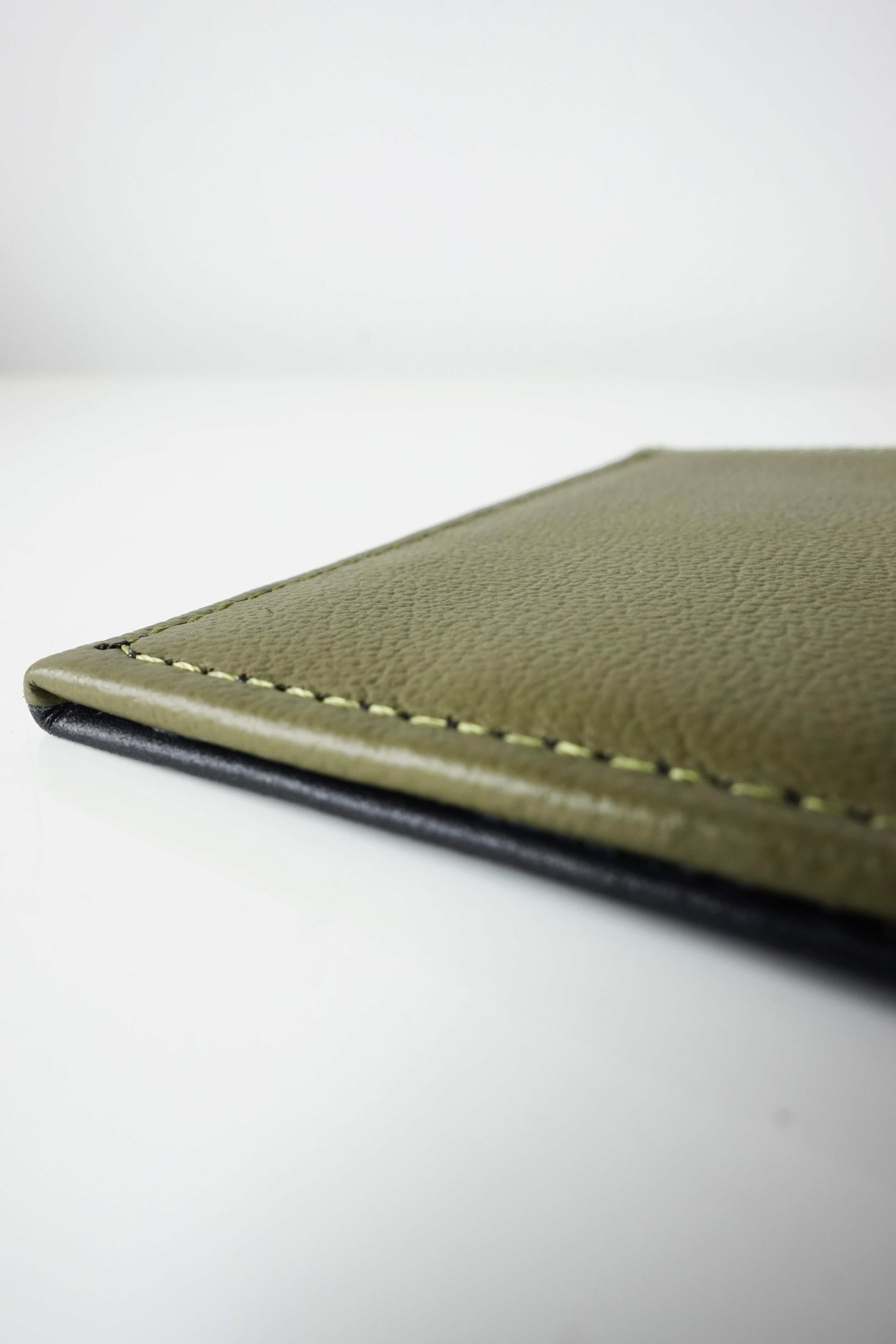 Billetera Mónaco Speciale Oliva / Negro