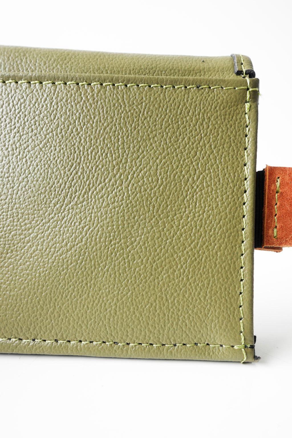 Billetera Mónaco Speciale Oliva / Negro
